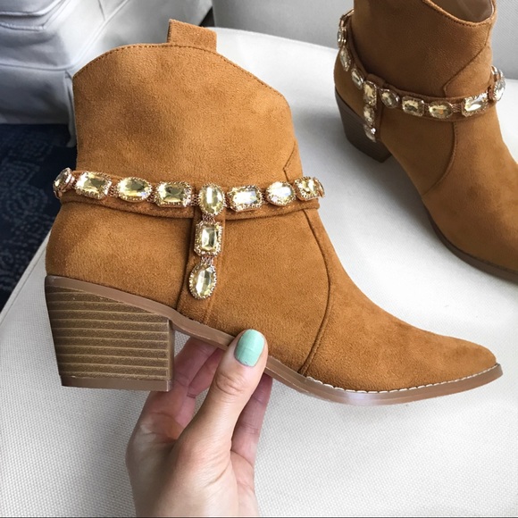 🆕 TAN FAUX SUADE GEMSTONE COWGIRL BOOTIES! - Picture 2 of 12